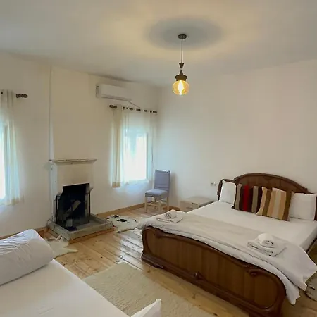Disha Lodge