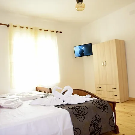 Lodge Disha